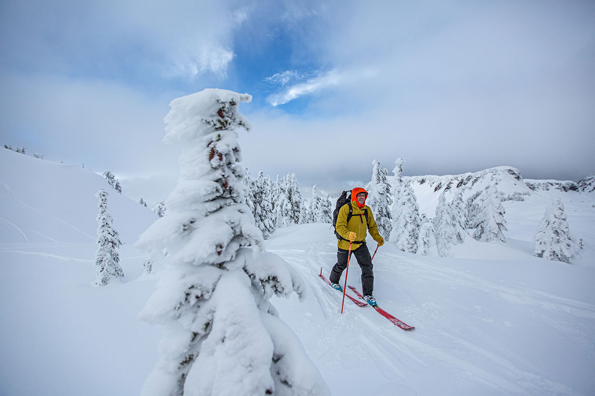 Powder skis (skinning in backcountry)